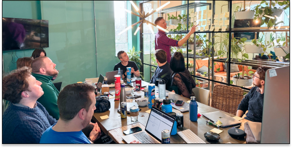 Das Atomic Smash-Team in Aktion.