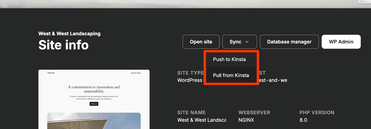 De DevKinsta interface toont site-informatie en besturingselementen. Het vervolgkeuzemenu van de knop Synchroniseren is geopend en toont opties voor Push naar Kinsta en Pull van Kinsta.