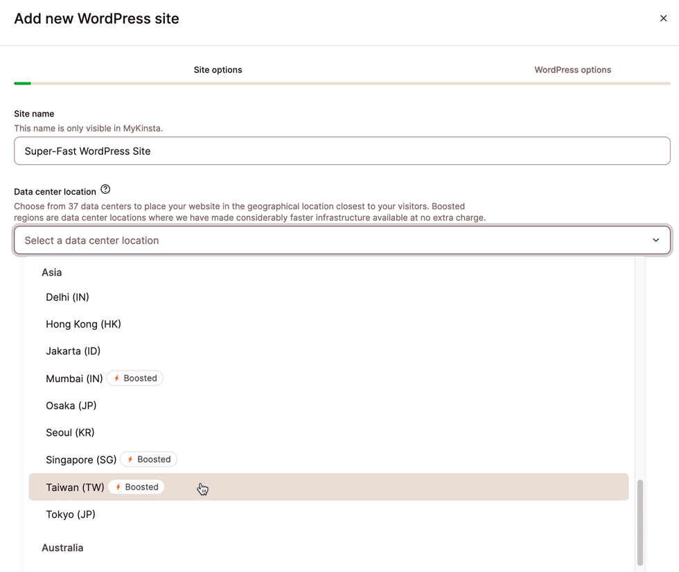 Una schermata che mostra il menu di selezione dei centri dati in MyKinsta con alcune località, tra cui Taiwan, contrassegnate come Potenziata.
