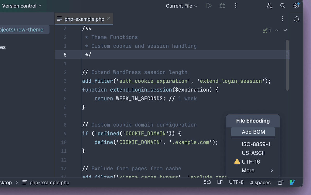 Um editor de código exibindo um trecho de código PHP relacionado a cookies do WordPress, com a codificação UTF-8 visível em um menu suspenso.